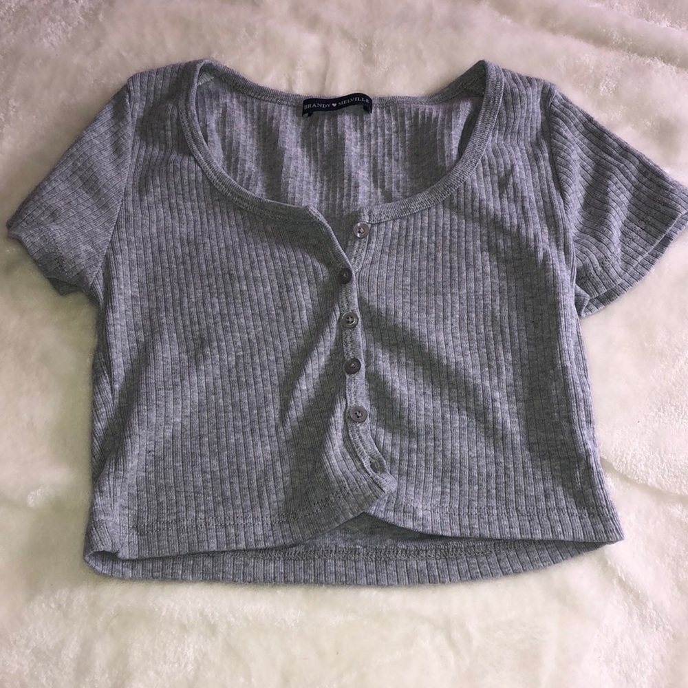 Brandy Melville shirt